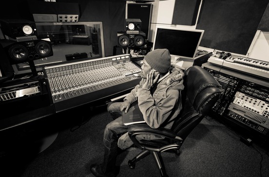 Grosvenor Road Studios photo gallery