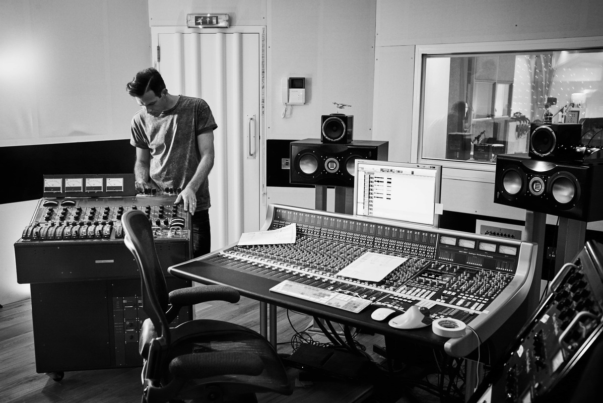 Clint Murphy at Rimshot Studios, 2016