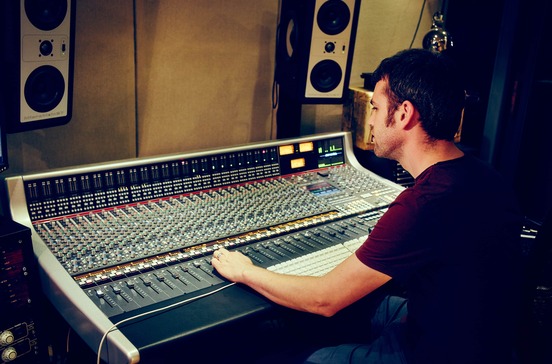 Iain Hutchison photo gallery