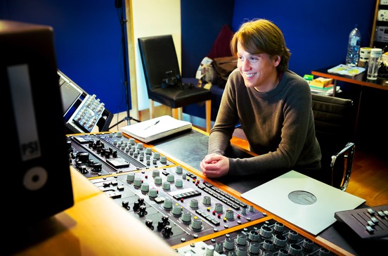 Peter Hewitt-Dutton photo gallery