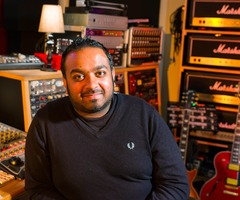 Romesh Dodangoda - Interview at Longwave Studios