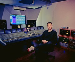 Wez Clarke - Interview at his studio