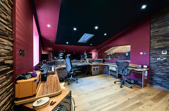 Distant City Studios photo gallery