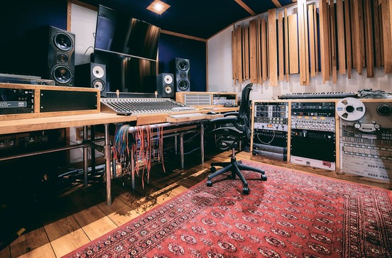 Hive Rooms Studios photo gallery