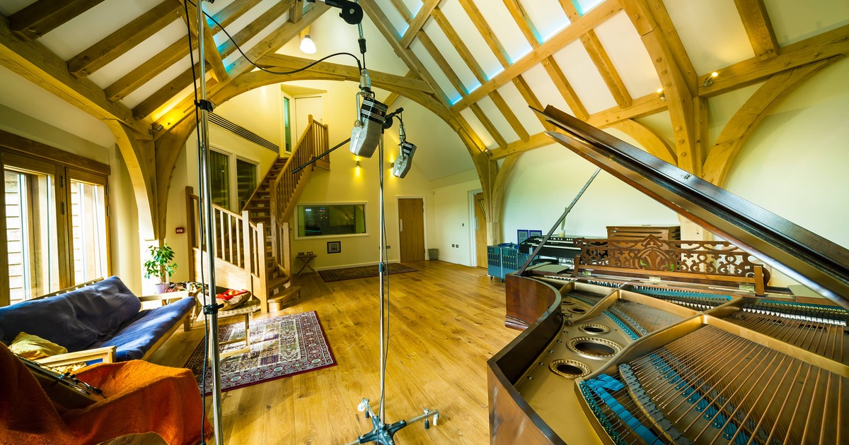 Rimshot Studios recording studios video feature with engineer Mike