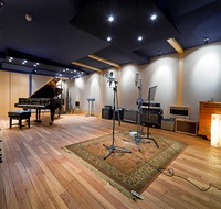 SNAP Studios Recording Equipment And Instruments